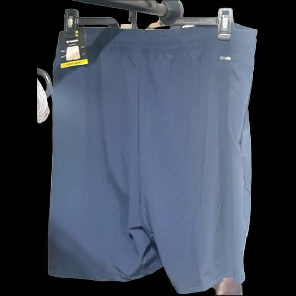 Athletic Works Other - Athletic Works Men's Navy Shorts